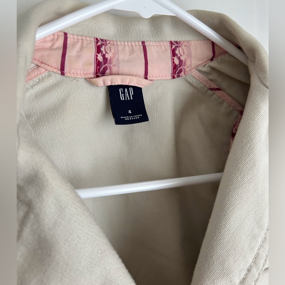 GAP Jacket - Picture 2 of 8